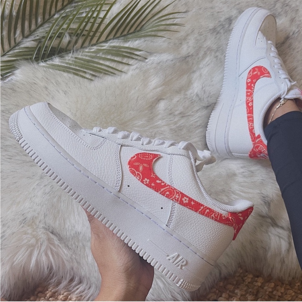 New 🍭 Rare Nike Air Force 1 Paisley Orange 10.5W